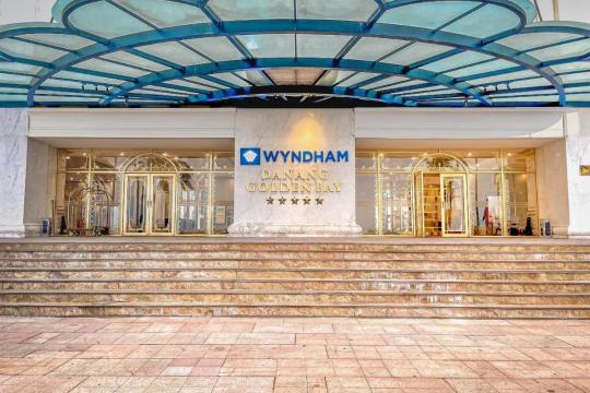 Wyndham Danang Golden Bay
