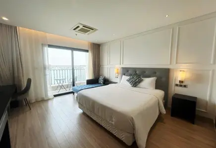 Wyndham Danang Golden Bay